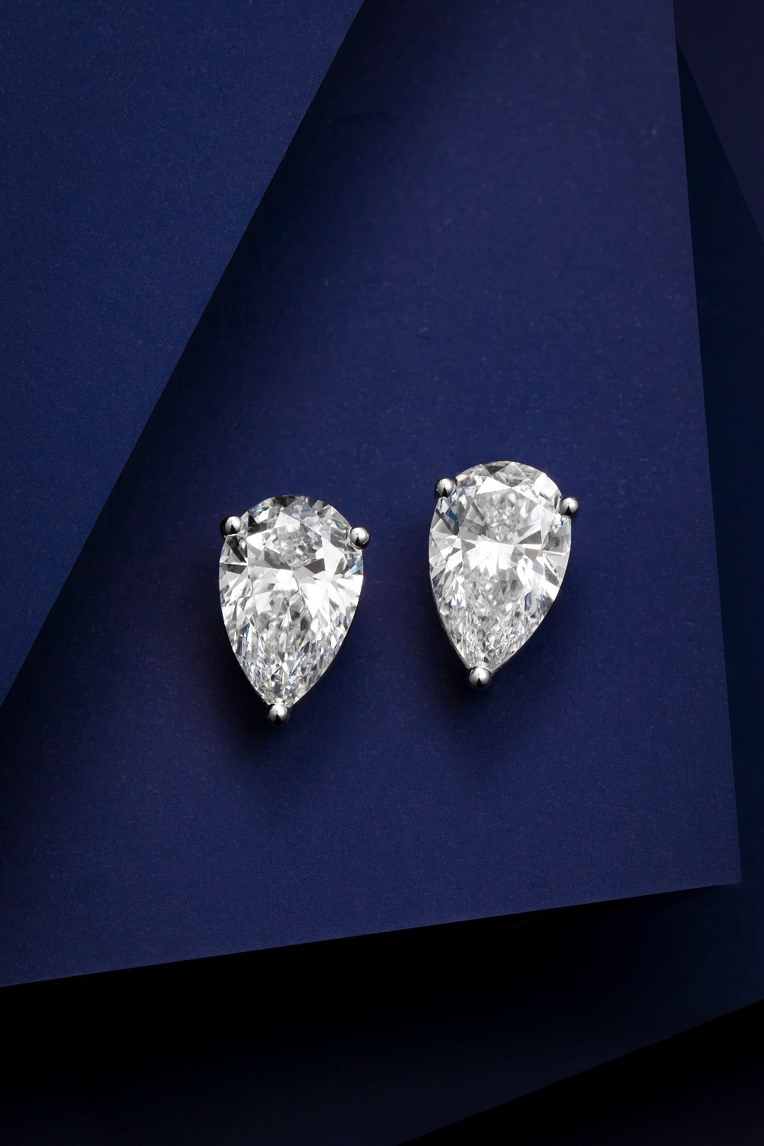 Pt900 Lab Grown Diamond Earrings