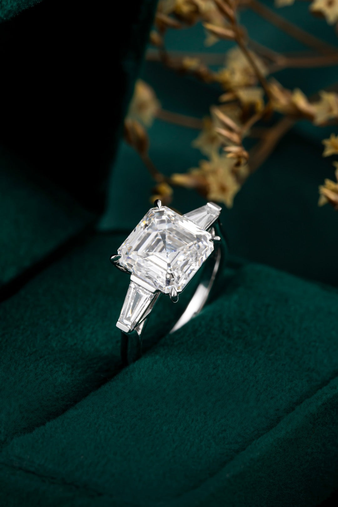 Pt900 Lab Grown Diamond Ring 5.0CT
