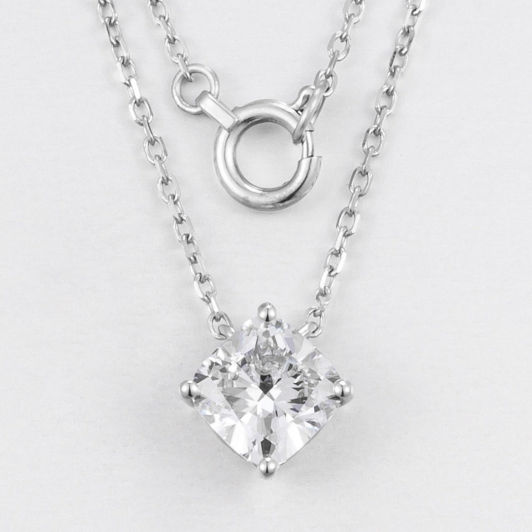 Pt950 Lab Grown Diamond Necklace