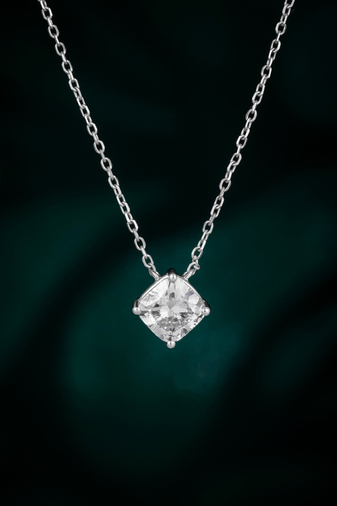 Pt950 Lab Grown Diamond Necklace