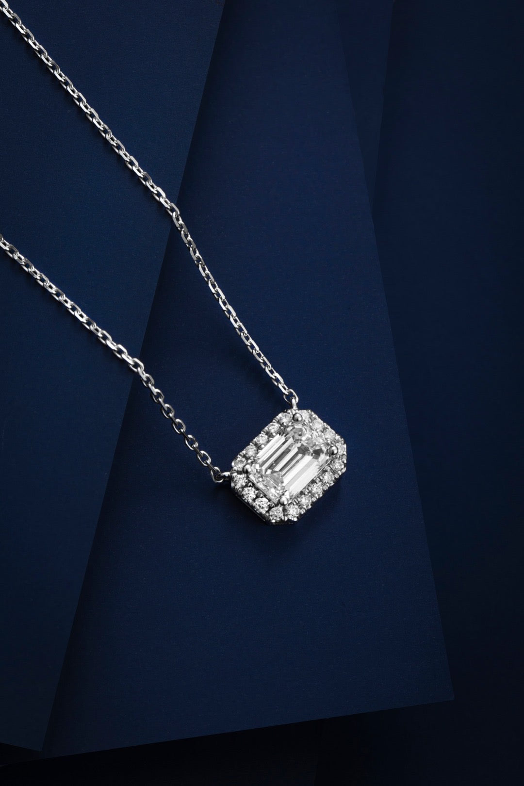 Pt900 Lab Grown Diamond Necklace