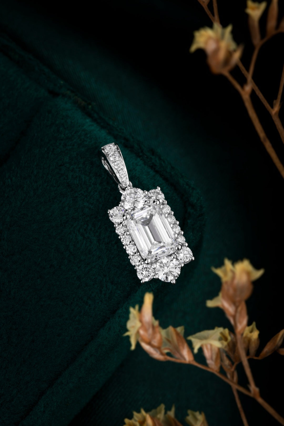 Pt900 Lab Grown Diamond Pendant