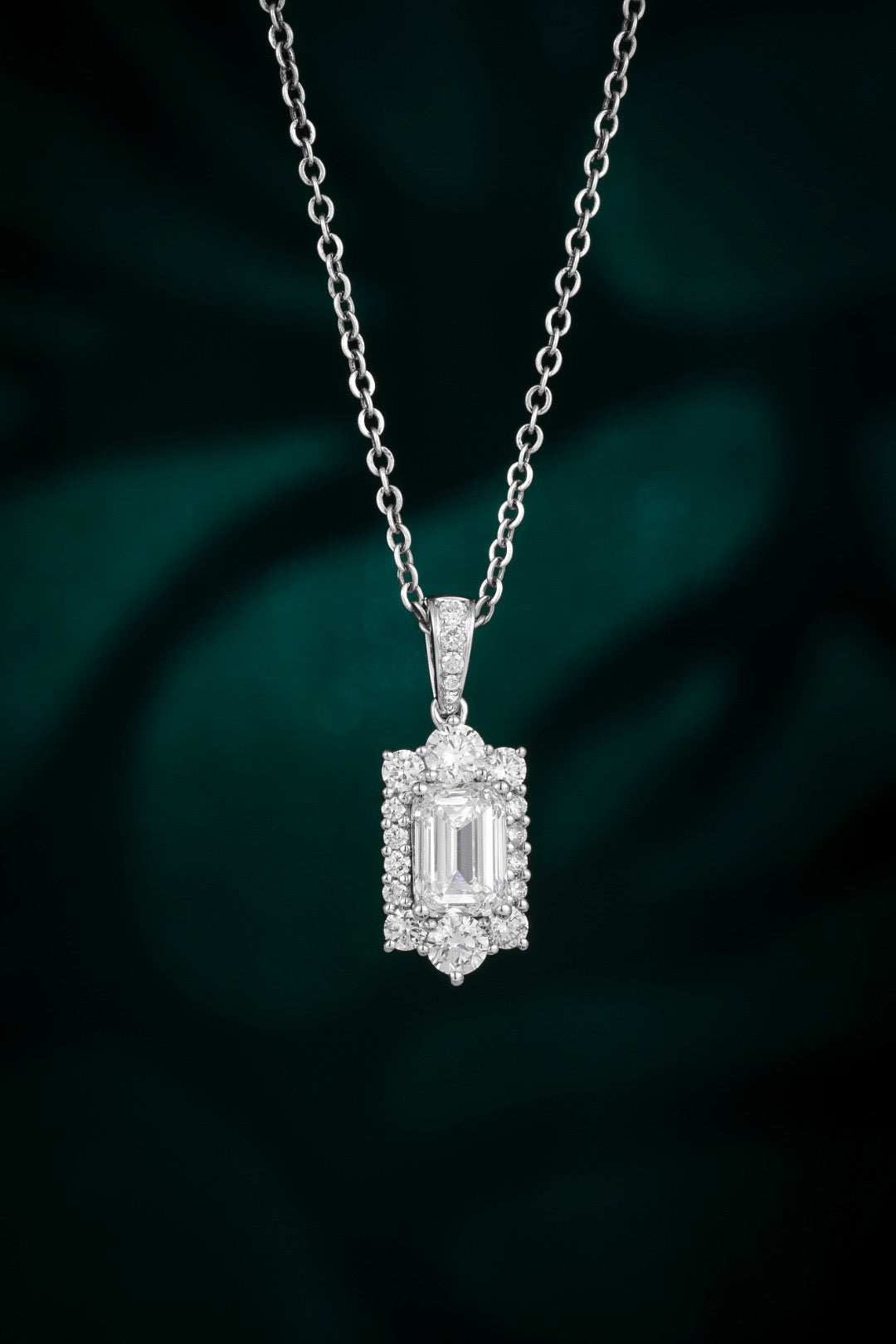 Pt900 Lab Grown Diamond Pendant