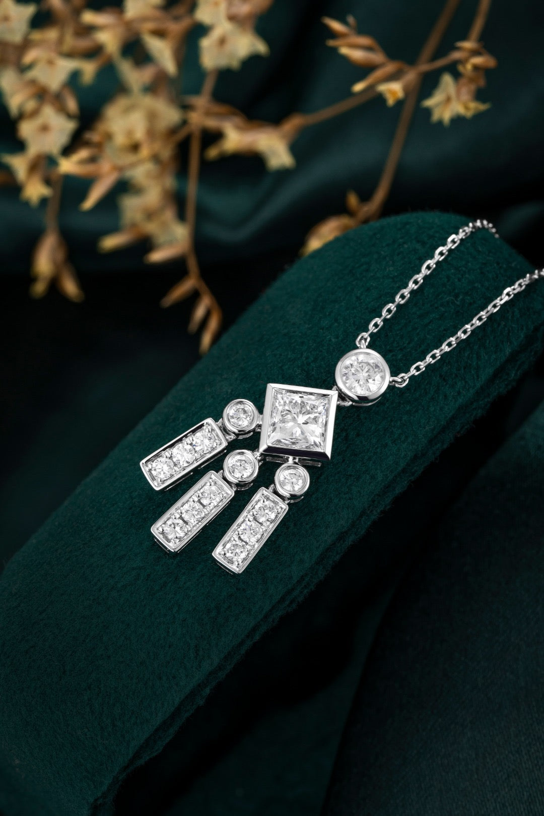 Pt900 Lab Grown Diamond Necklace