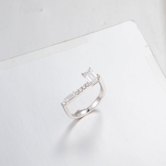 Burton Jewelry - Pt900 Lab Grown Diamond Ring