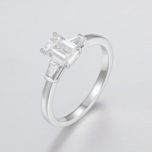 Pt900 Lab Grown Diamond Ring