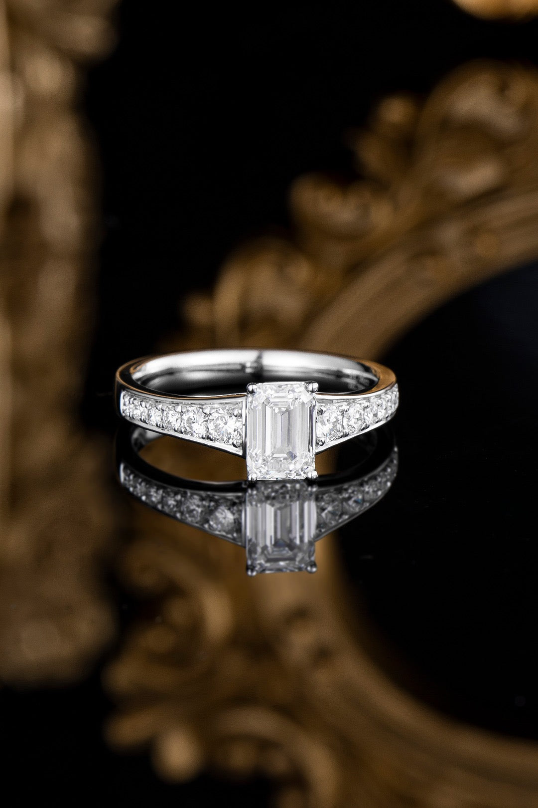 Pt900 Lab Grown Diamond Ring