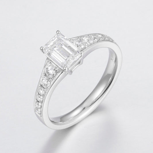 Pt900 Lab Grown Diamond Ring