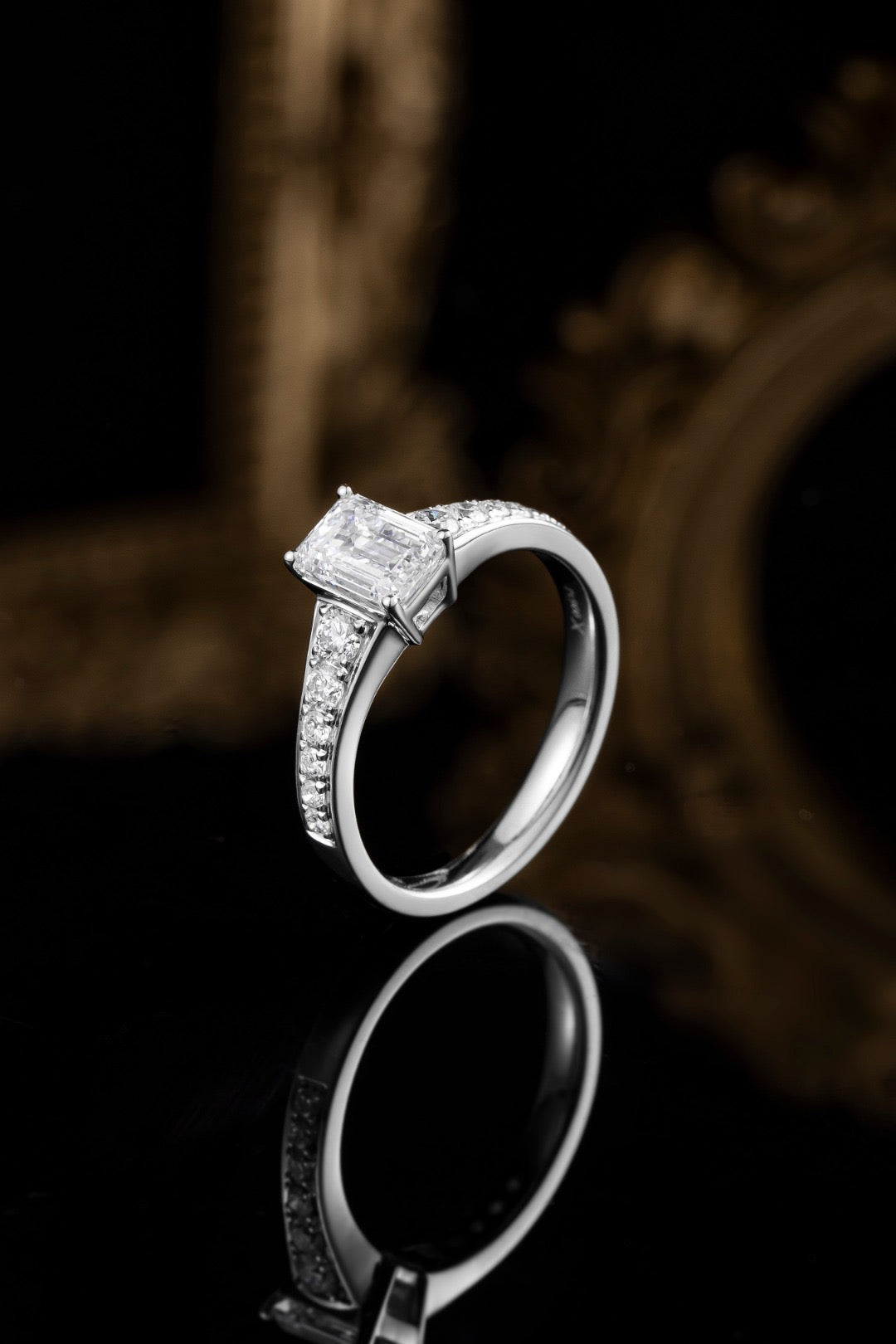 Pt900 Lab Grown Diamond Ring