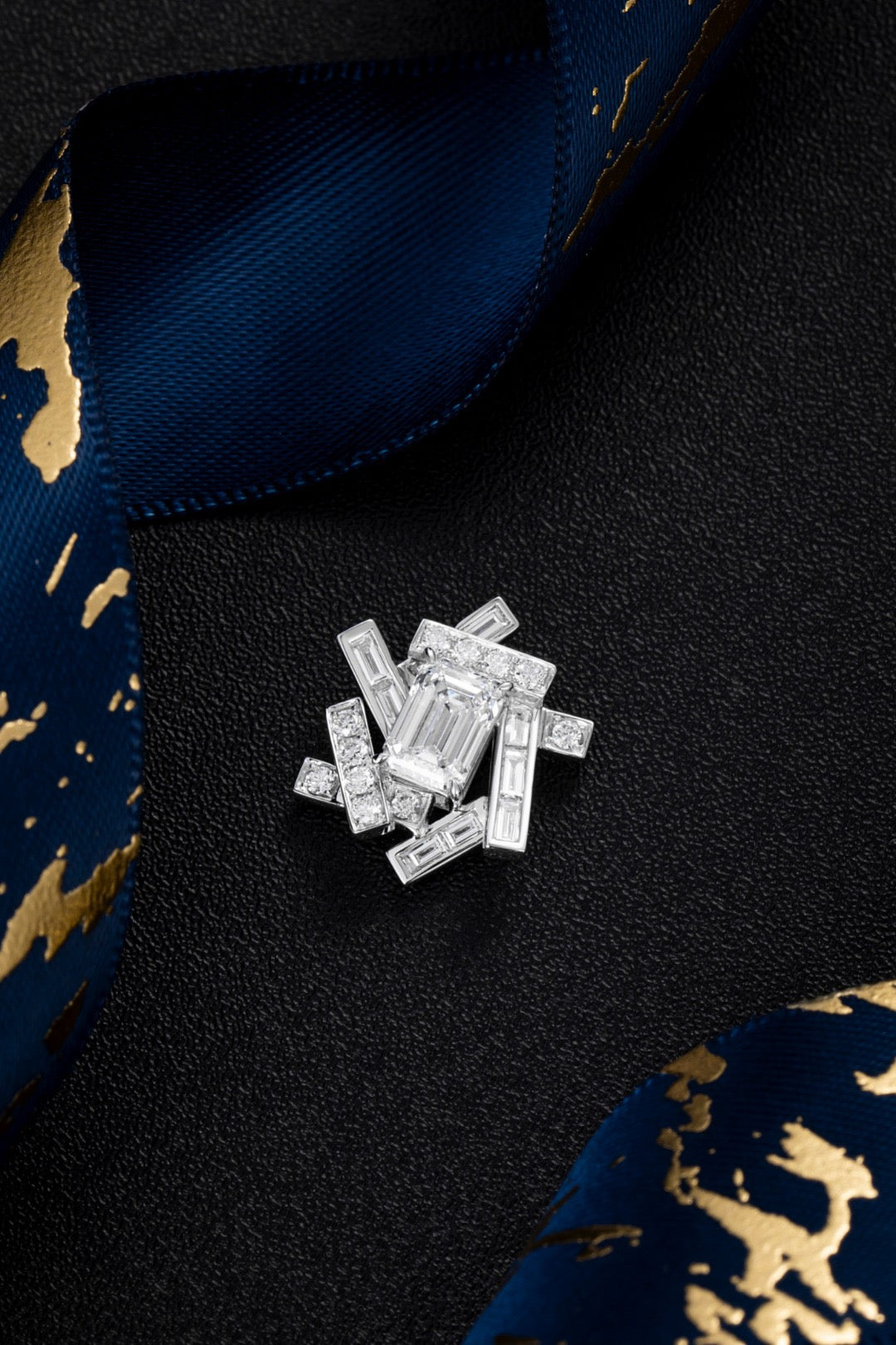 Pt900 Lab Grown Diamond Pendant