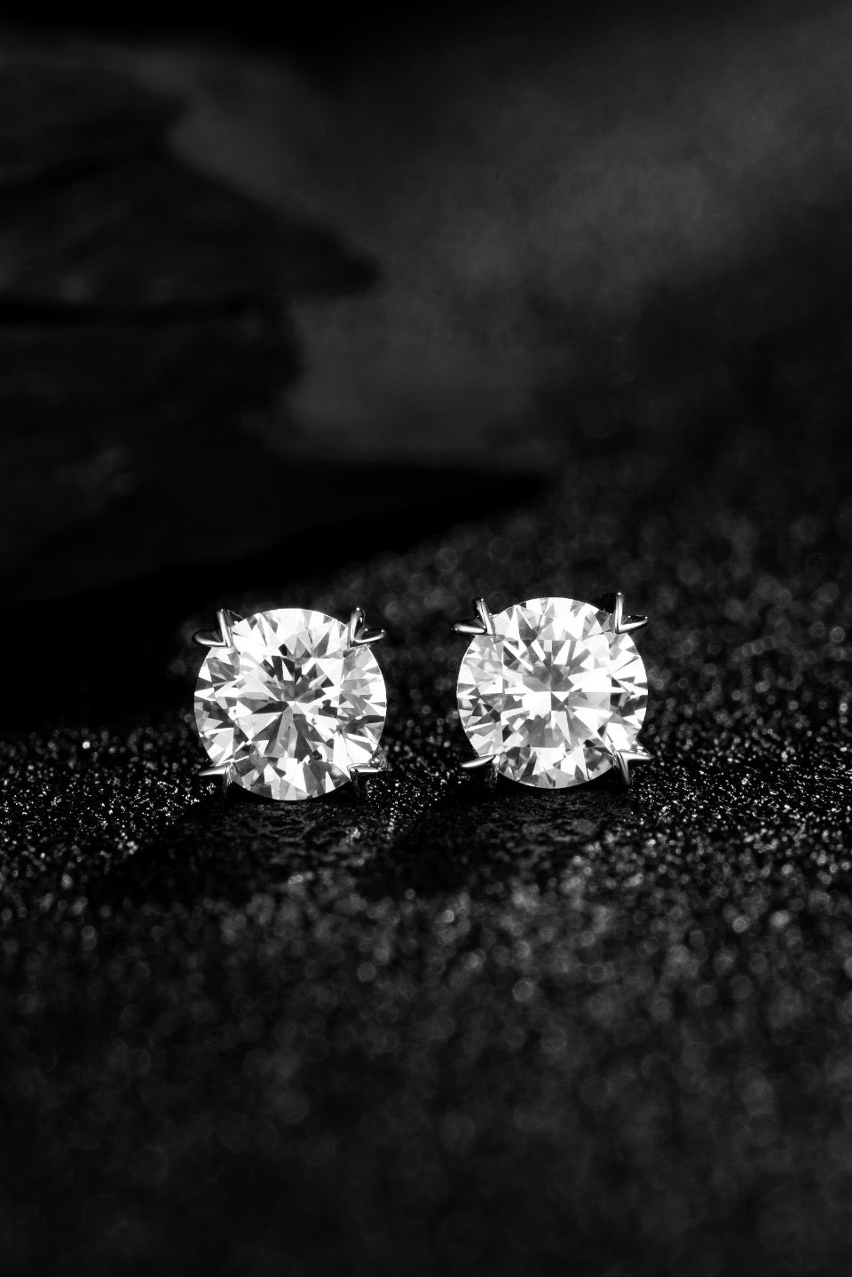18K Lab Grown Diamond Earrings