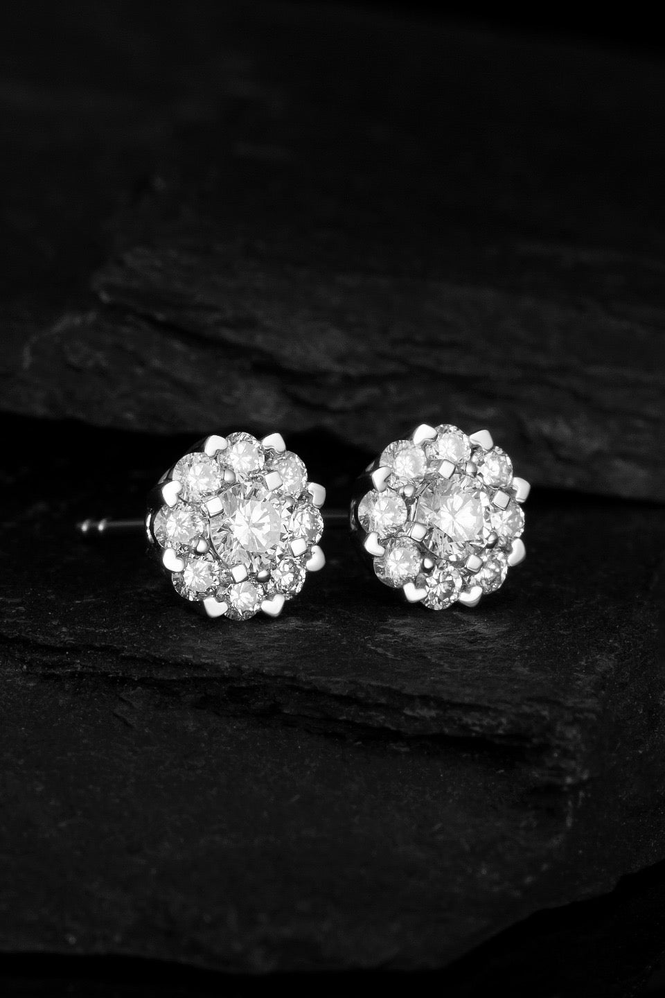 18K Lab Grown Diamond Earrings