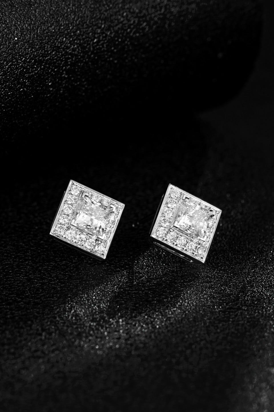18K Lab Grown Diamond Earrings