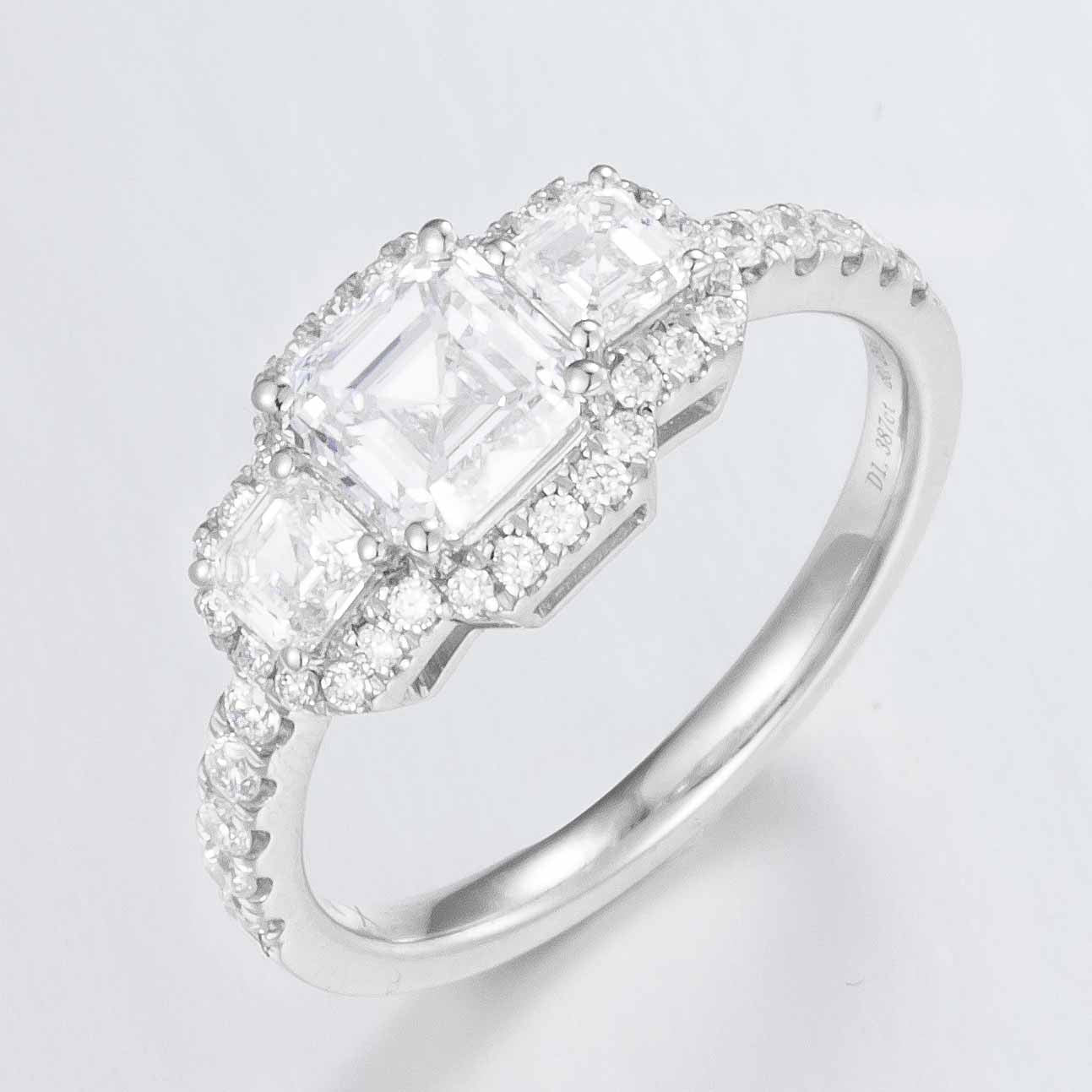14K Lab Grown Diamond Ring