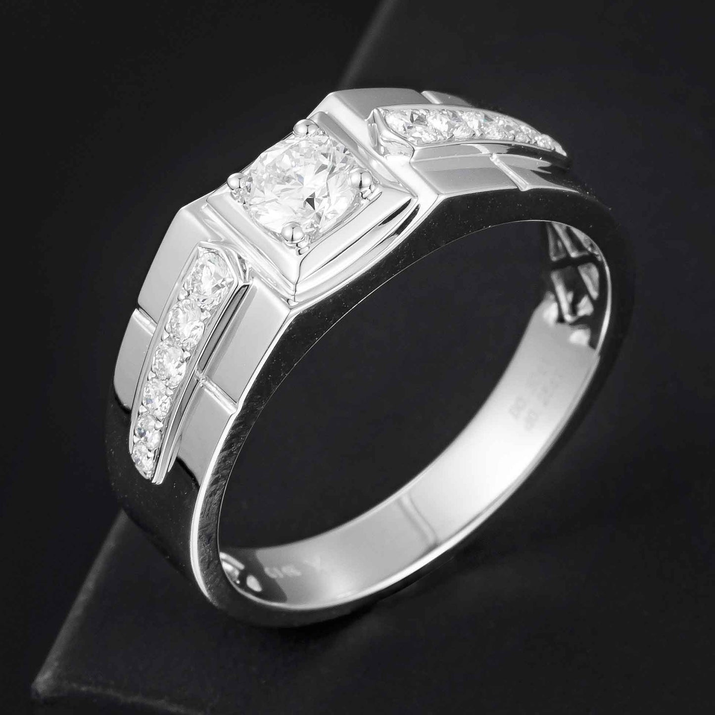 14K Lab Grown Diamond Ring
