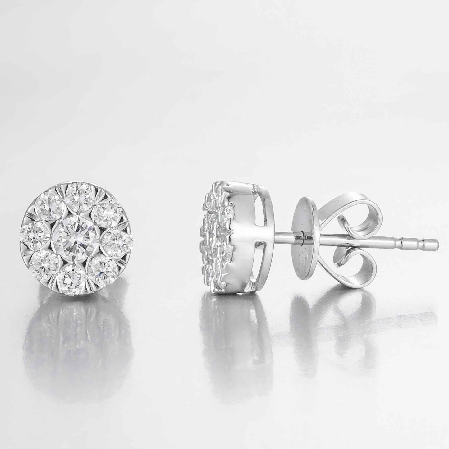 18K Lab Grown Diamond Earrings