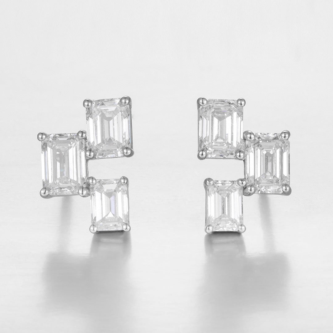 Burton Jewelry - Pt900 Lab Grown Diamond Earring